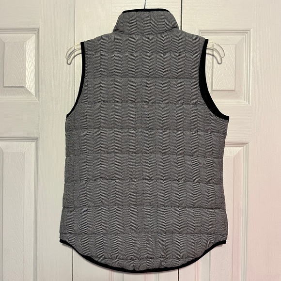 Merona Herringbone Vest - Picture 2 of 4